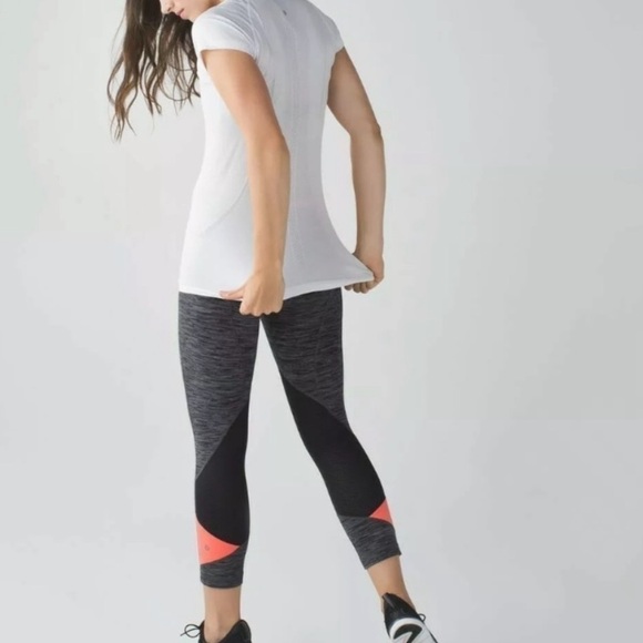 Lululemon Pace Rival Crop Wee Space Grapefruit Mid Rise Leggings - Picture 2 of 13